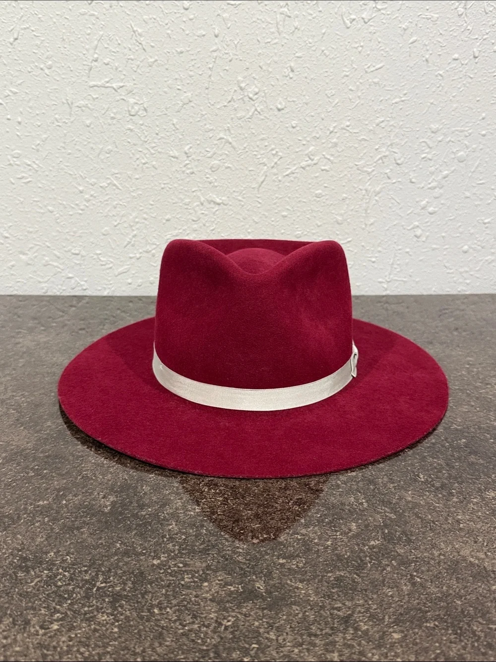 SHYANNE Women’s 2X Felt Western Fashion Hat Burgundy